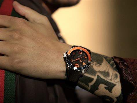 fnatic x gucci watch